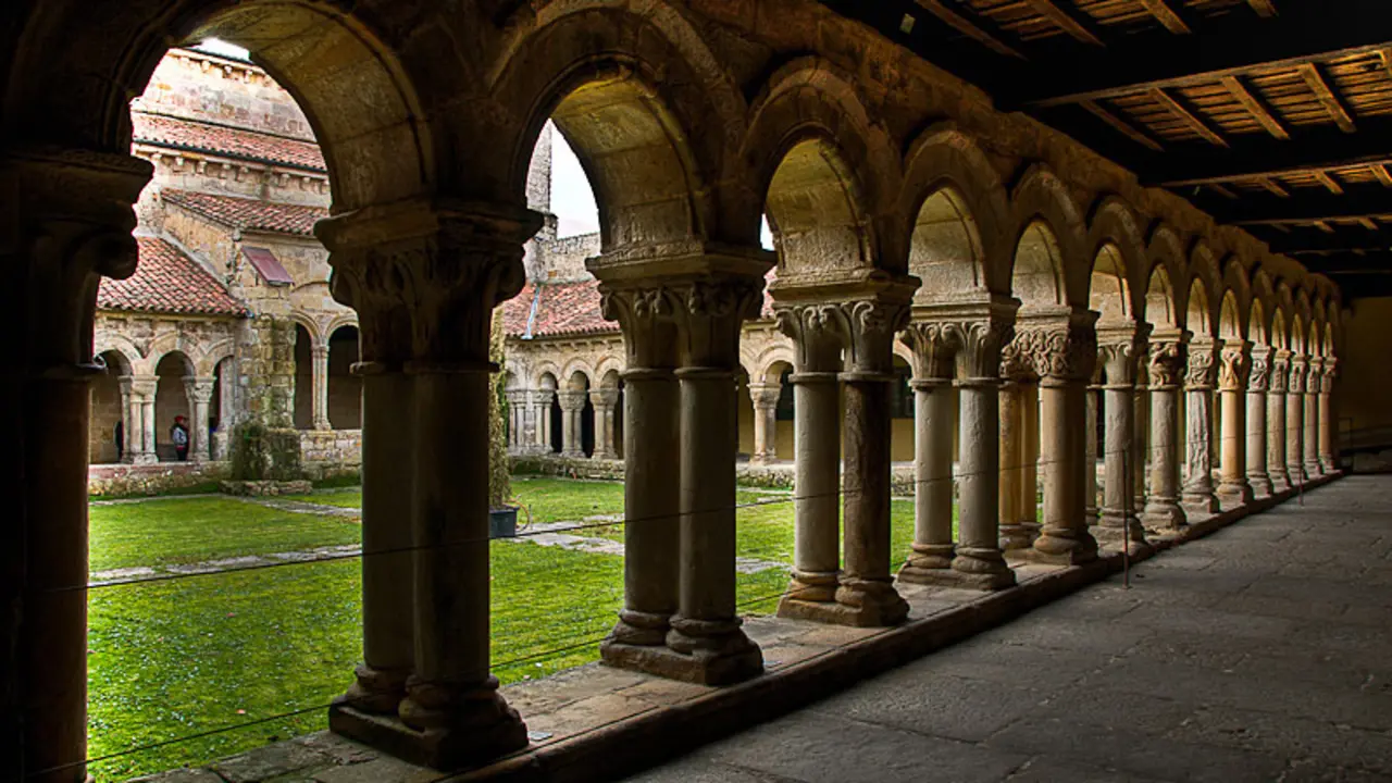 Claustro Colegiata de Santillana del mar.