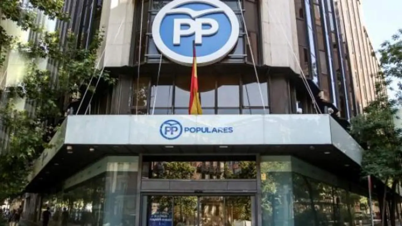 Edificio que alberga la sede nacional del Partido Popular en Madrid.