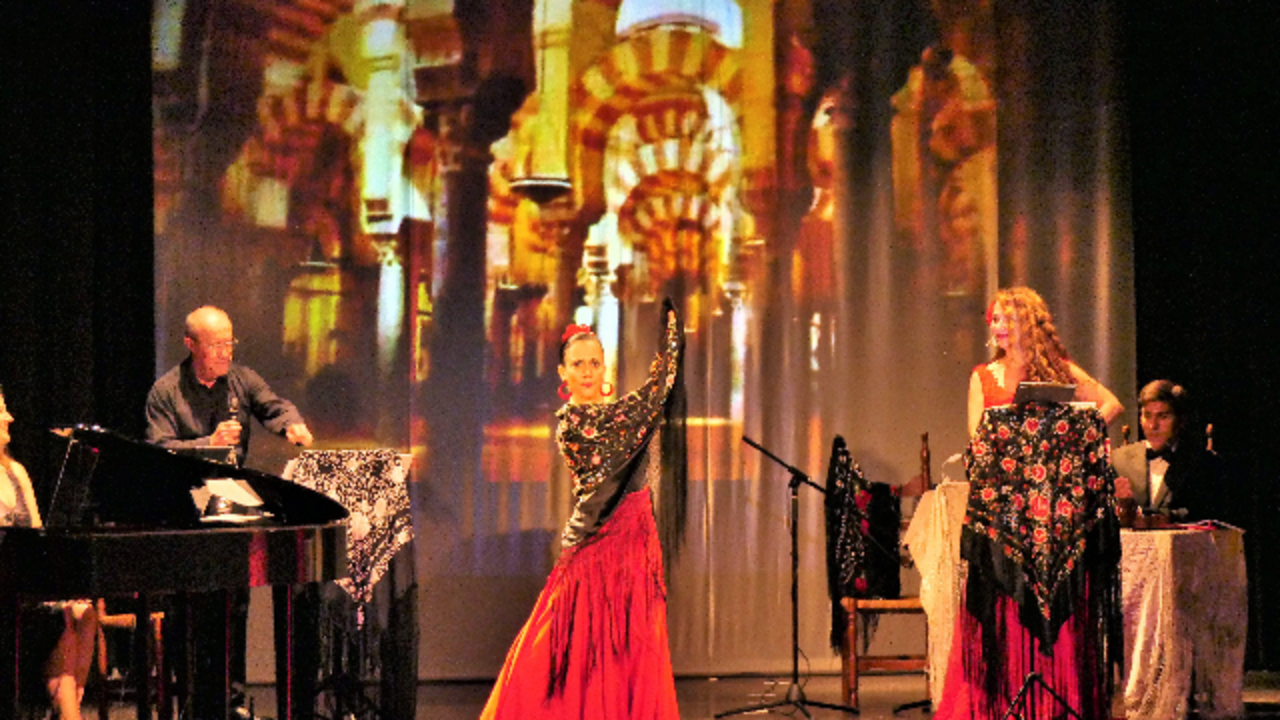 recital "Pasi&oacute;n Espa&ntilde;ola: De la Copla a la Zarzuela" que se realizar&aacute; en el Teatro Bret&oacute;n de Astillero.