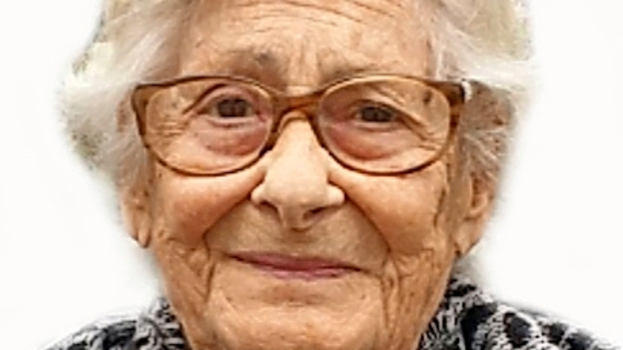 ANGELES GANZO HOYOS (RETOCADA)