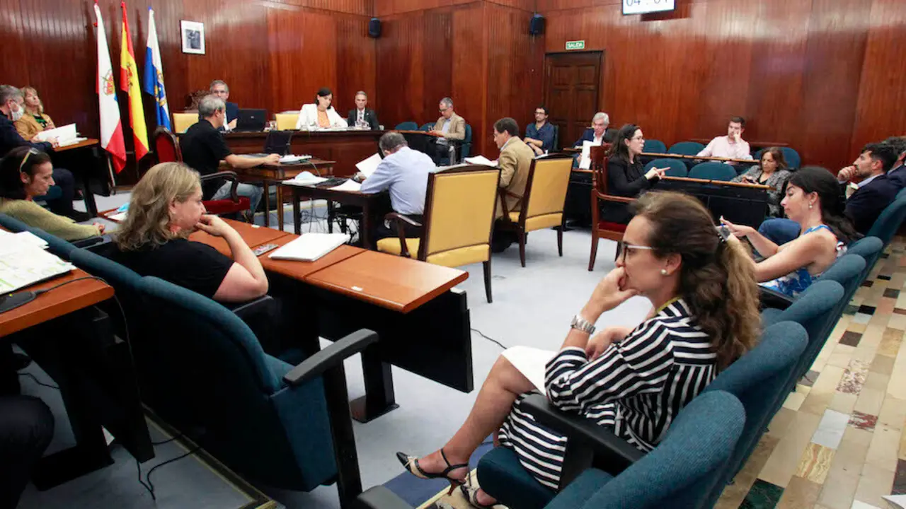 Pleno del Ayuntamiento de Santander.