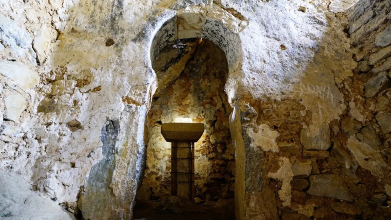 Interior de la Ermita de San Juan de Socueva.