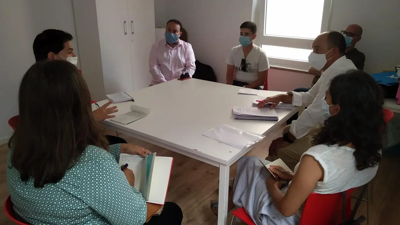 Reuni&oacute;n entre la Mesa de Movilidad del Besaya y Cs