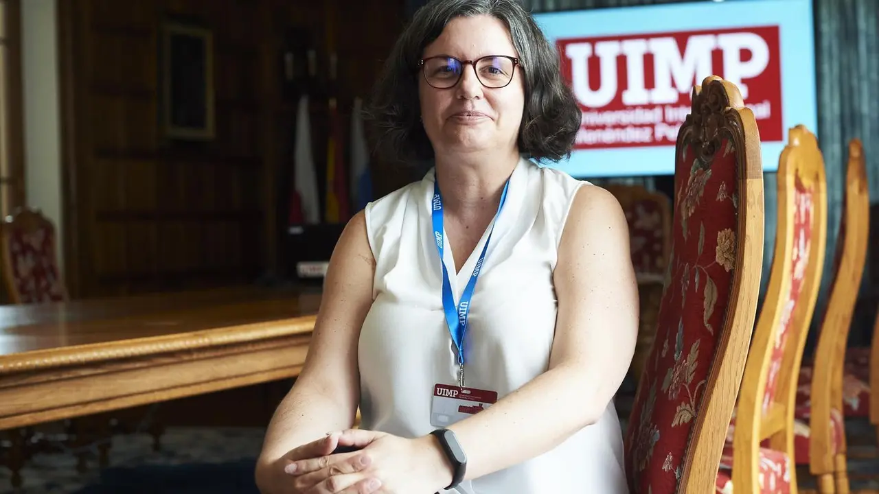 Sonia Z&uacute;&ntilde;iga, vir&oacute;loga del CNB