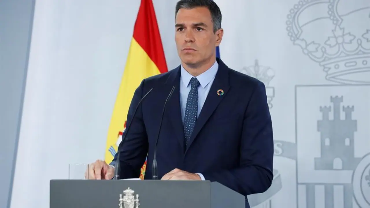 El presidente del Gobierno, Pedro S&aacute;nchez, durante su comparecencia ante los medios tras la reuni&oacute;n del Consejo de Ministros celebrado hoy. EFE/Zipi