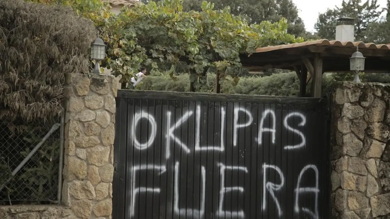 okupas-fuera