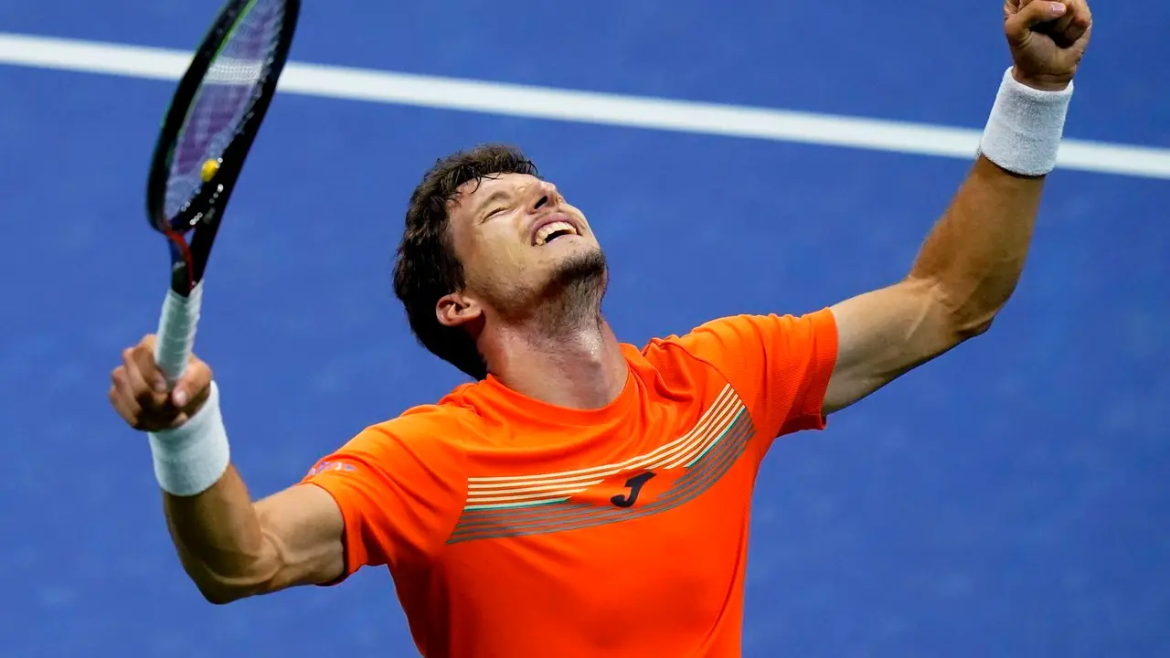 Carre&ntilde;o celebra su victoria sobre Shapovalov en Nueva York. / EP