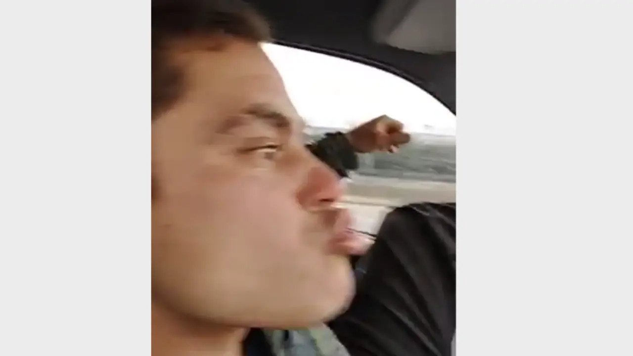 El hombre que fue grabado en v&iacute;deo conduciendo de forma temeraria un veh&iacute;culo por la autov&iacute;a.