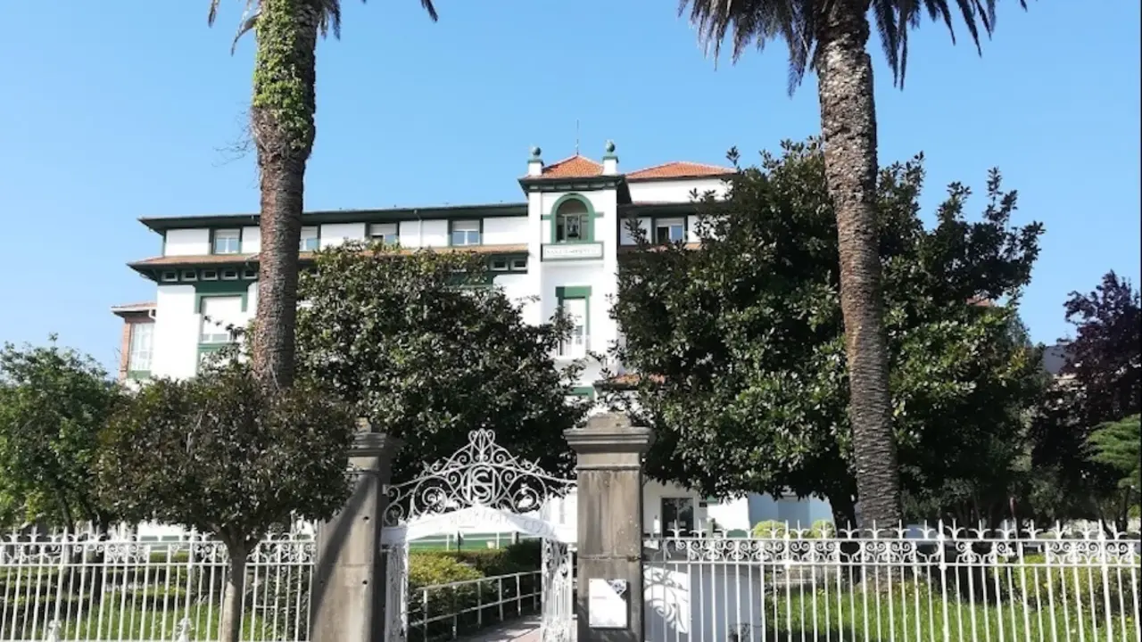 Vista de la Residencia Municipal de Castro Urdiales.