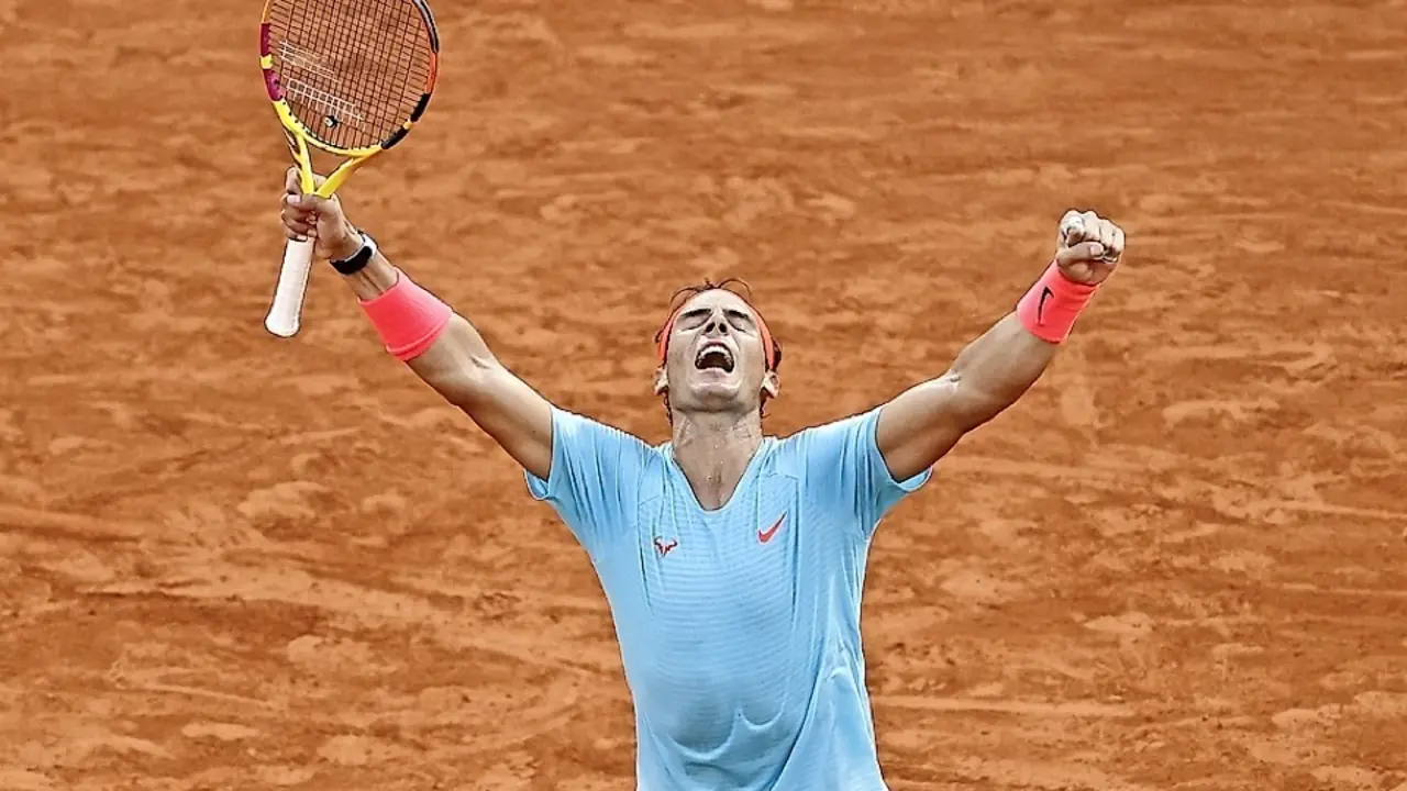 Paris (France), 09/10/2020.- Rafael Nadal of Spain reacts after winning against Diego Schwartzman of Argentina in their men&iacute;s semi final match during the French Open tennis tournament at Roland ?Garros in Paris, France, 09 October 2020. (Tenis, Abierto, Francia, Espa&ntilde;a) EFE/EPA/IAN LANGSDON