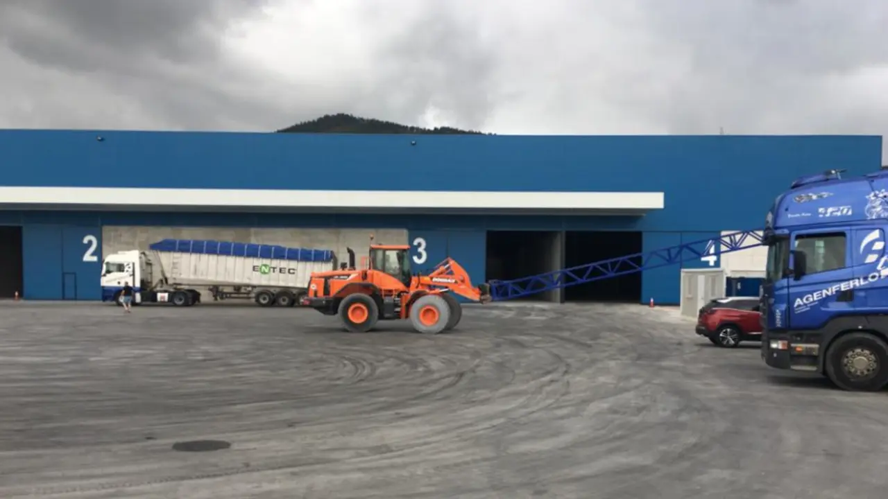 Instalaciones de Bodegotrans en Vi&eacute;rnoles.