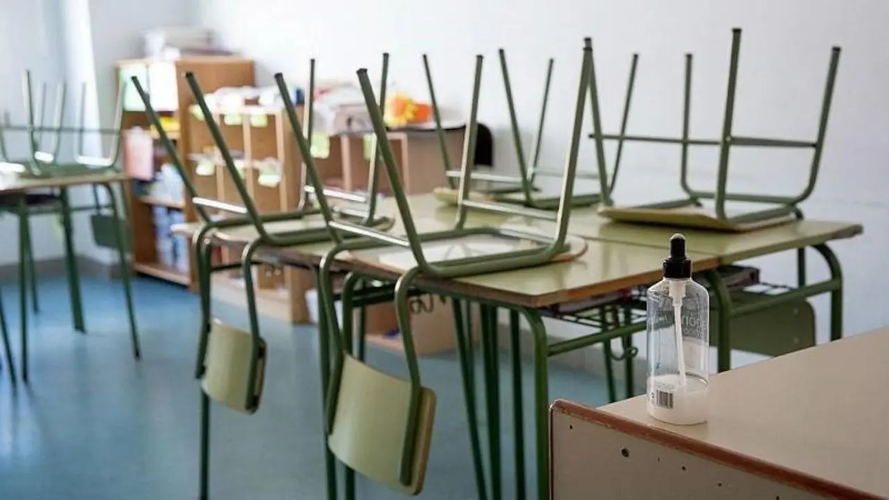 EuropaPress_3175929_foto_archivo_aula_clase_colegio_20200601151538-kNpH-U481772071821mRF-992x558@LaVanguardia-Web