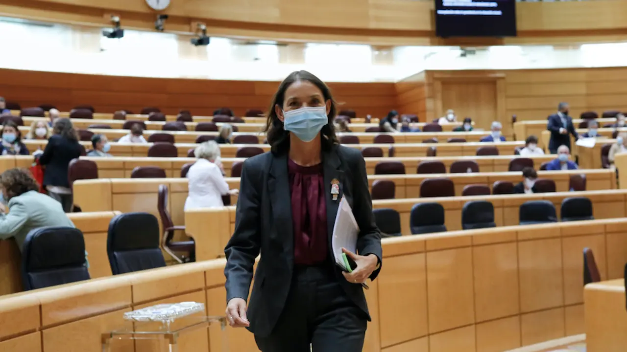 La ministra de Industria, Comercio y Turismo, Reyes Maroto. / E.PRESS