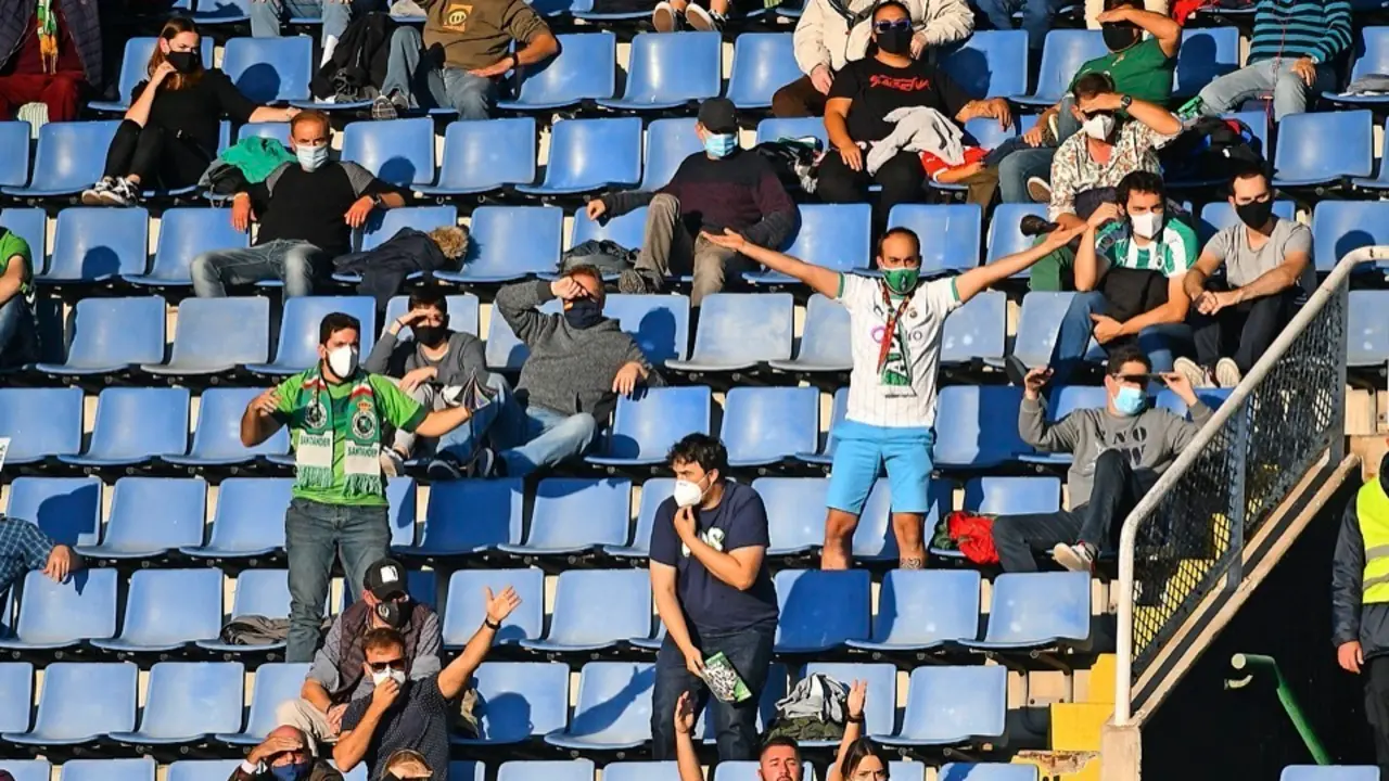 En principio, el Racing conf&iacute;a en volver a contar con un buen n&uacute;mero de aficionados en las gradas en el pr&oacute;ximo partido en casa. / Hardy