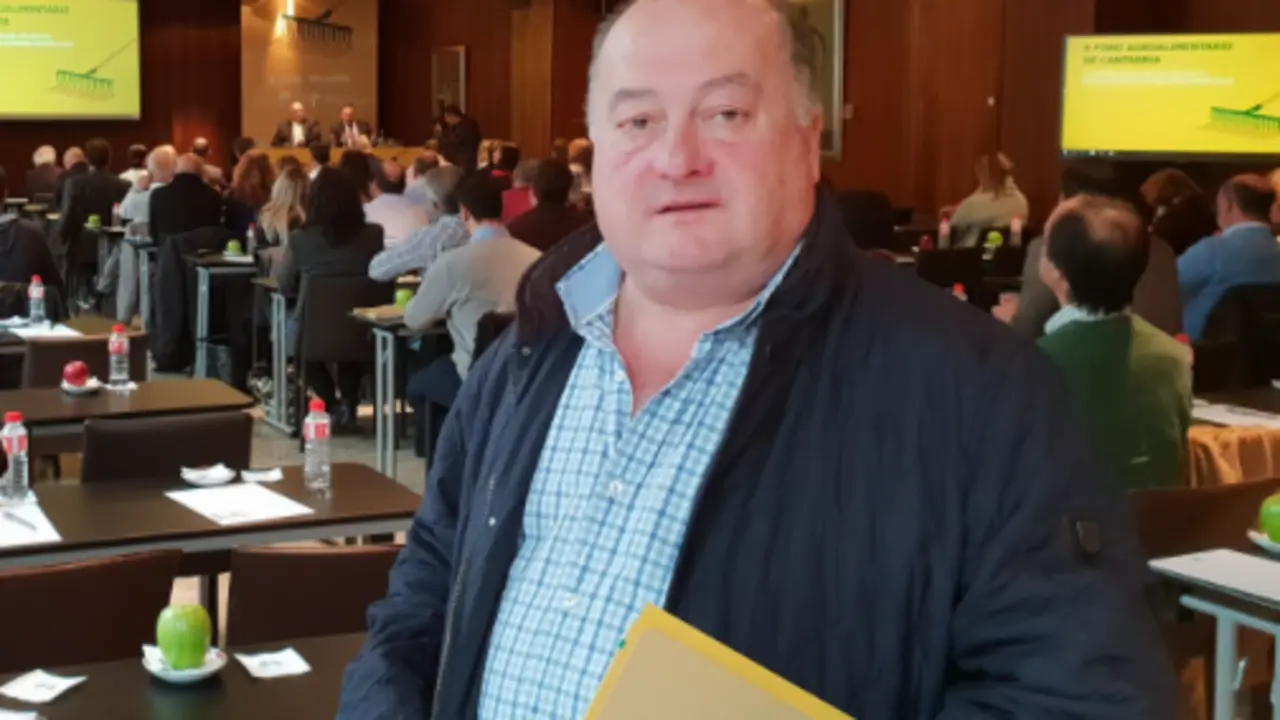 El alcalde de Villacarriedo, &Aacute;ngel Sainz. / ALERTA
