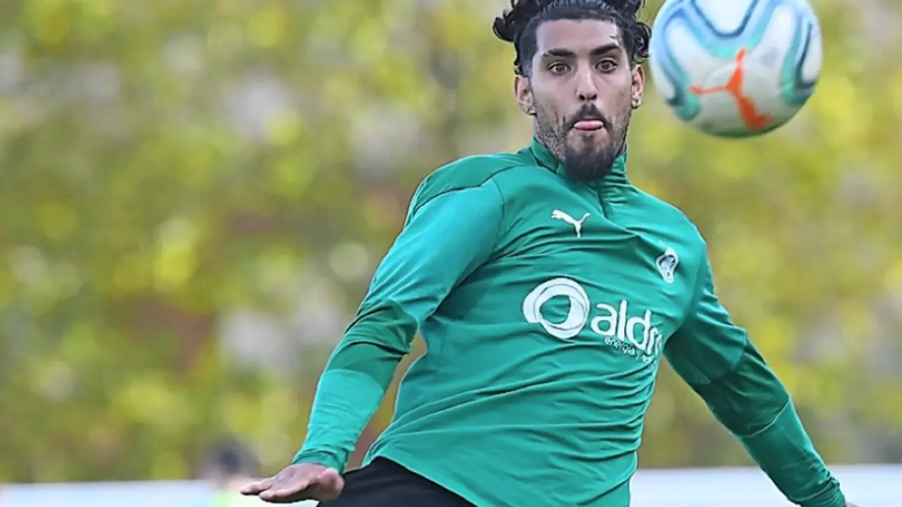 Balboa, a punto de rematar a gol en el entrenamiento. / Hardy