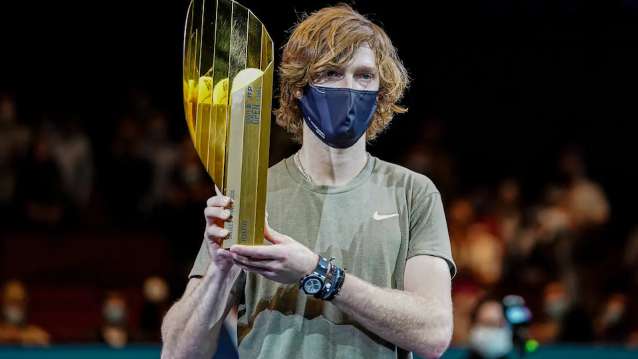 Andrey Rublev durante la ceremonia de premios en VIena. / EUROPA PRESS