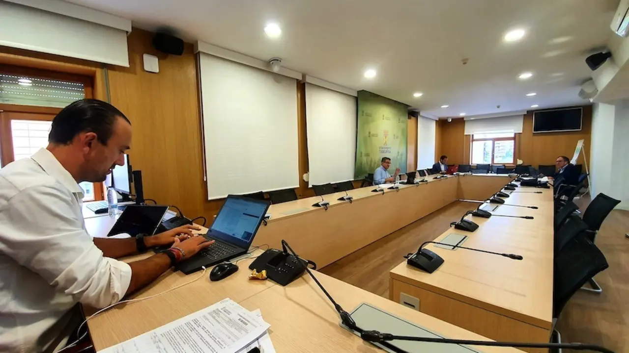Pleno celebrado hoy en el Ayuntamiento de Torrelavega. / ALERTA