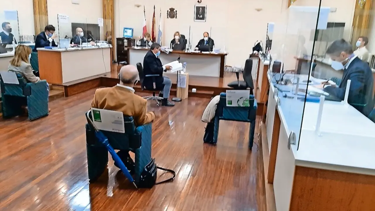 Imagen del juicio celebrado ayer. / e. p.