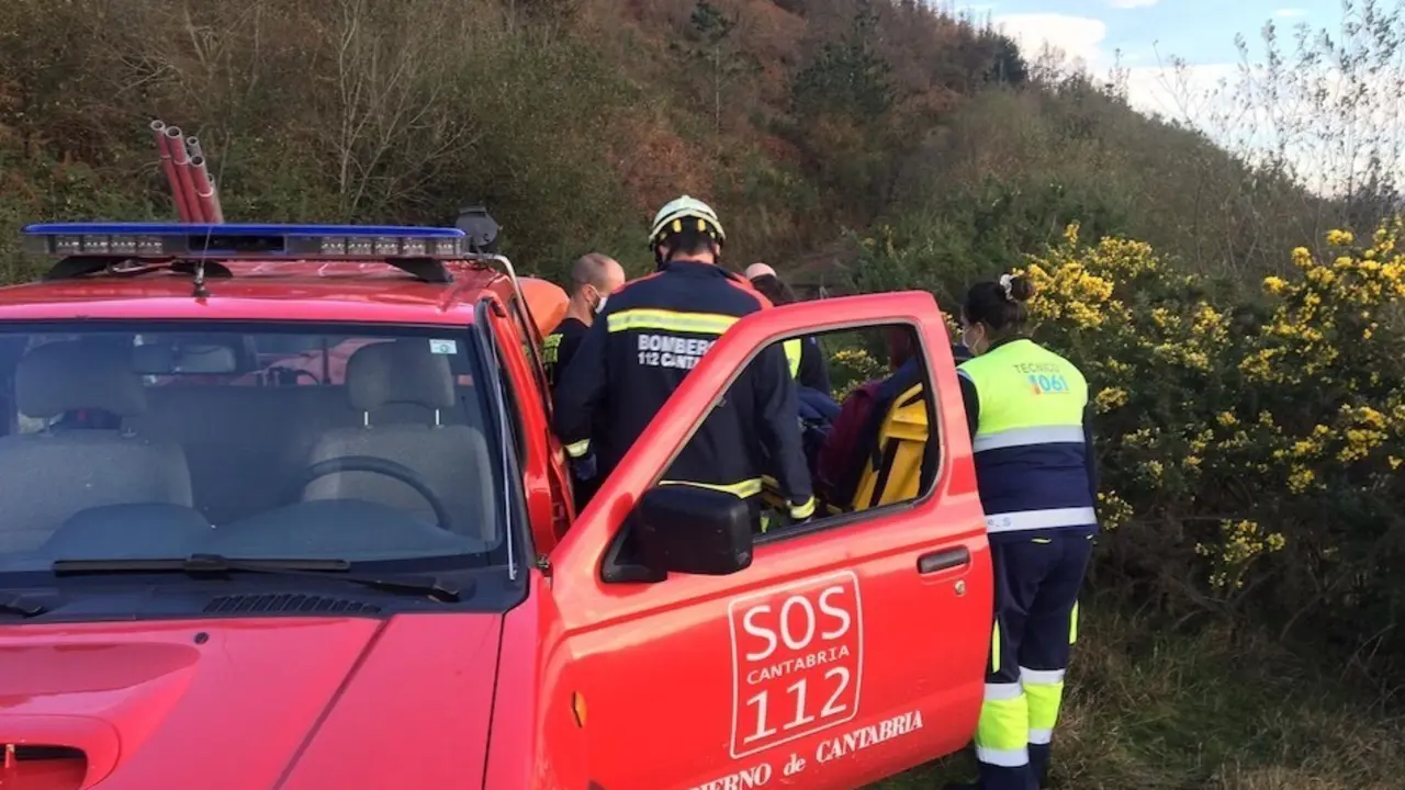 Rescate de una senderista en el monte Gedo. / 112