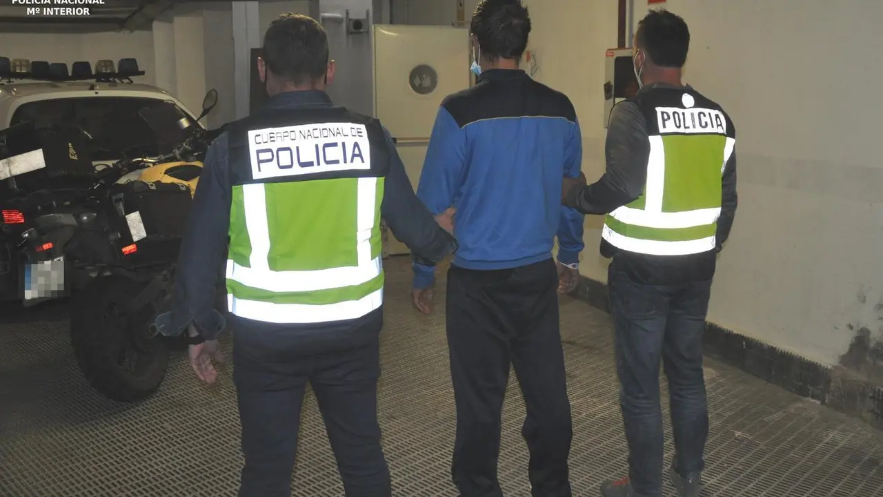 Polic&iacute;a Nacional. / ALERTA