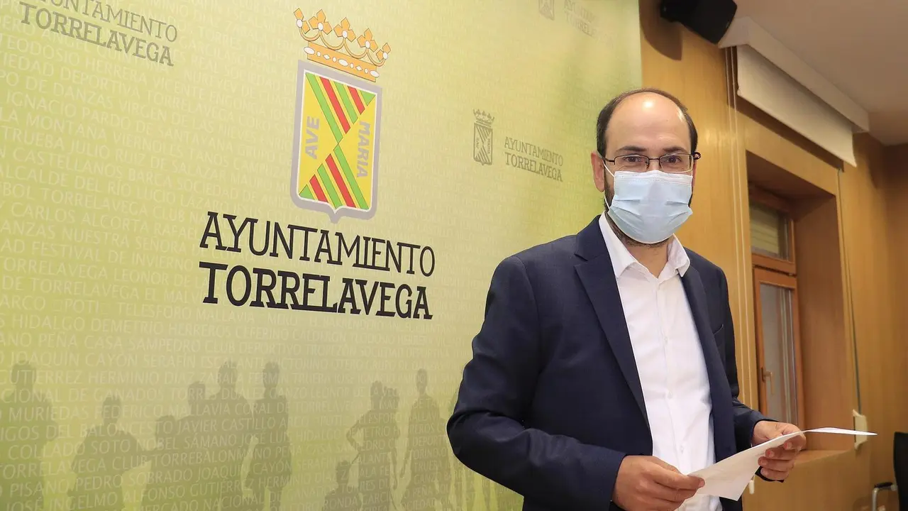José Luis Urrraca concejal del Ayuntamiento de Torrelavega.