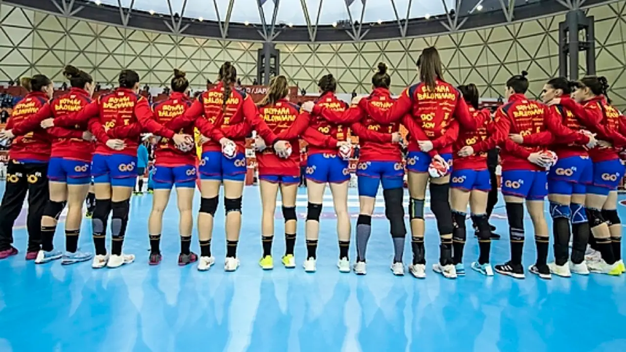 Selecci&oacute;n espa&ntilde;ola femenina de balonmano. / RFEBM
