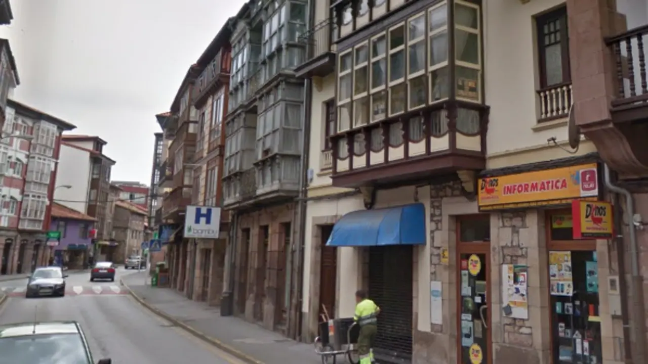 Vista de la Calle Reverendo Padre G&oacute;mez en Cabez&oacute;n de la Sal. / ALERTA