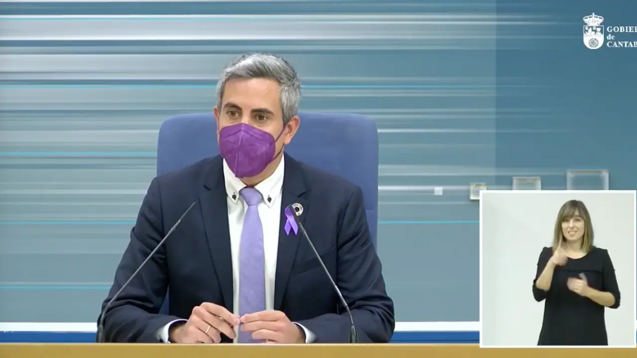 El vicepresidente regional, Pablo Zuloaga durante la rueda de prensa. / ALERTA