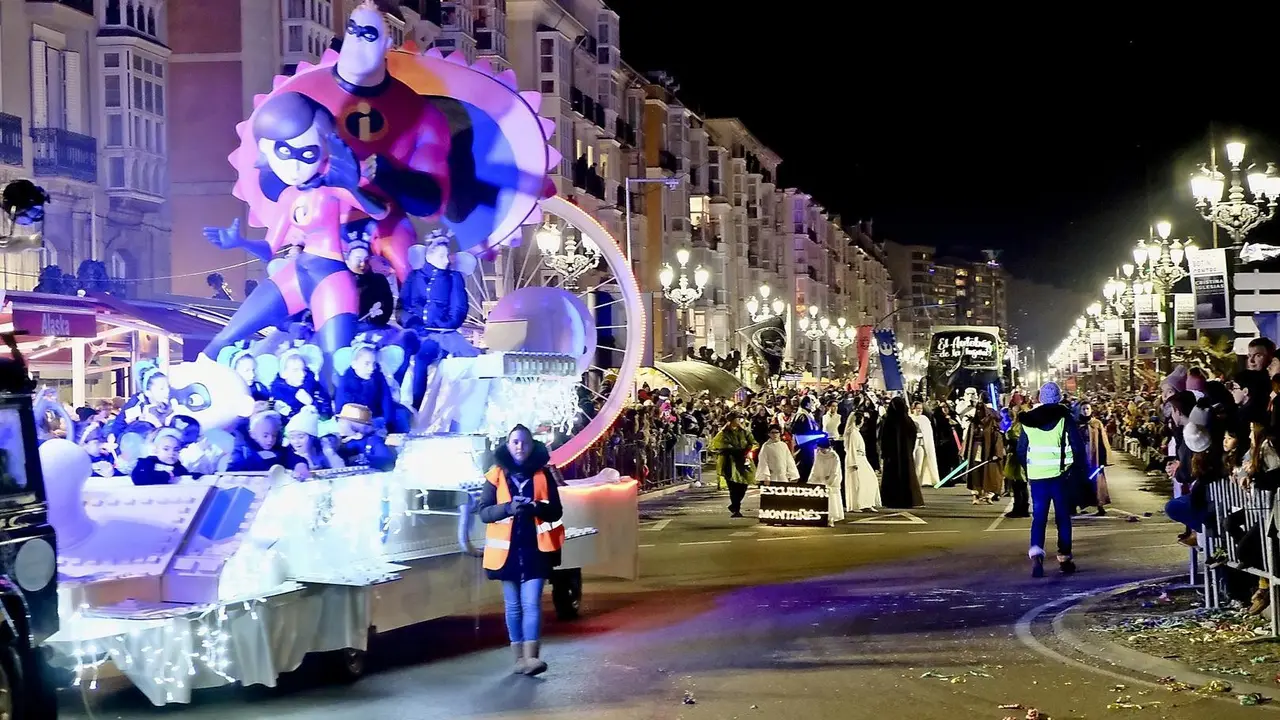 Vista de la Cabalgata de Reyes del 2019 en la capital c&aacute;ntabra. / ALERTA