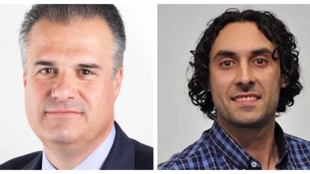 El alcalde Javier Fern&aacute;ndez Sober&oacute;n y el l&iacute;der del PRC de Astillero, Francisco Ortiz.