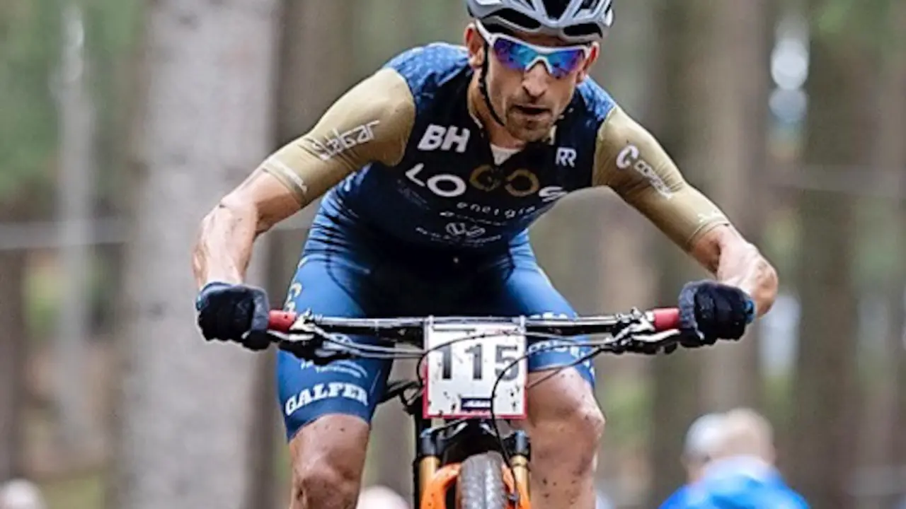 ISMAEL ESTEBAN AGUADO / Ciclista