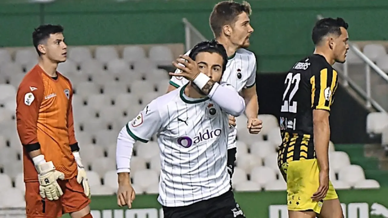 Mart&iacute;n Solar, tras anotar el primero de los dos goles que firm&oacute; el pasado s&aacute;bado. / hardy