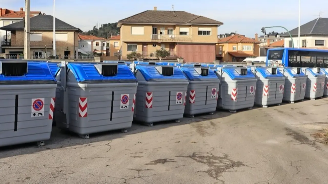 Contenedores que han sido reciclados. / ALERTA