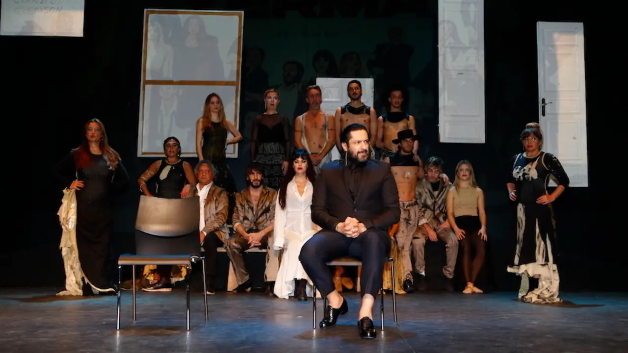 Rafael Amargo ofrece una rueda de prensa junto al elenco de 'Yerma' tras su puesta en libertad. En el Teatro La Latina, en Madrid (Espa&ntilde;a), a 04 de diciembre de 2020.