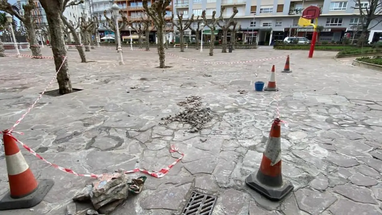 Vista de las obras de la Plaza de la Barrera. / ALERTA