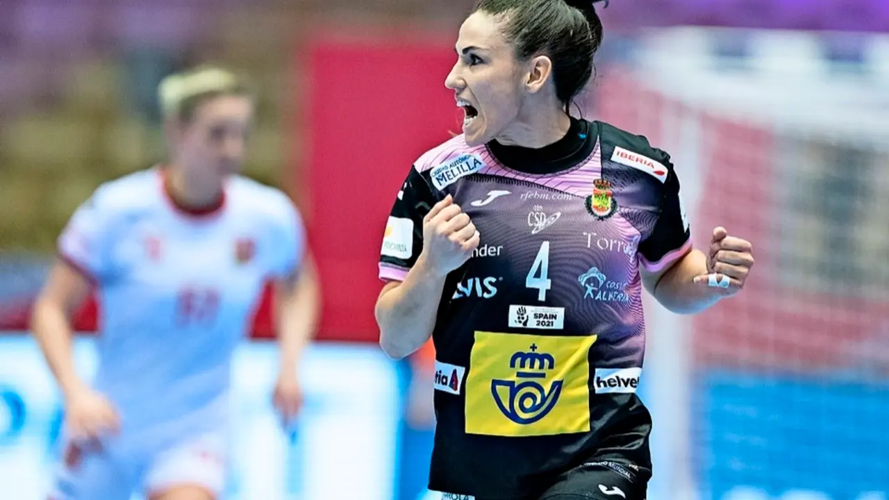 Carmen Mart&iacute;n, con 12 goles, fue la m&aacute;xima realizadora espa&ntilde;ola. / EFE