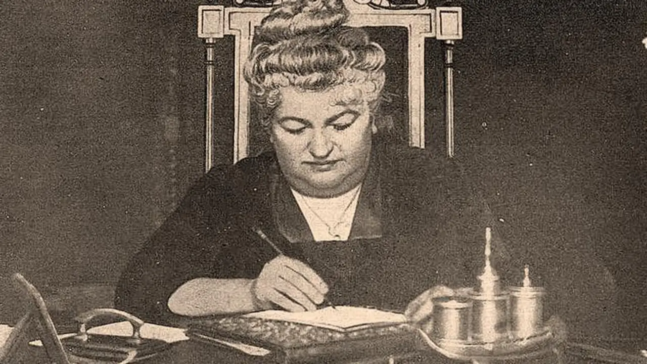 La escritora gallega Emilia Pardo Baz&aacute;n.