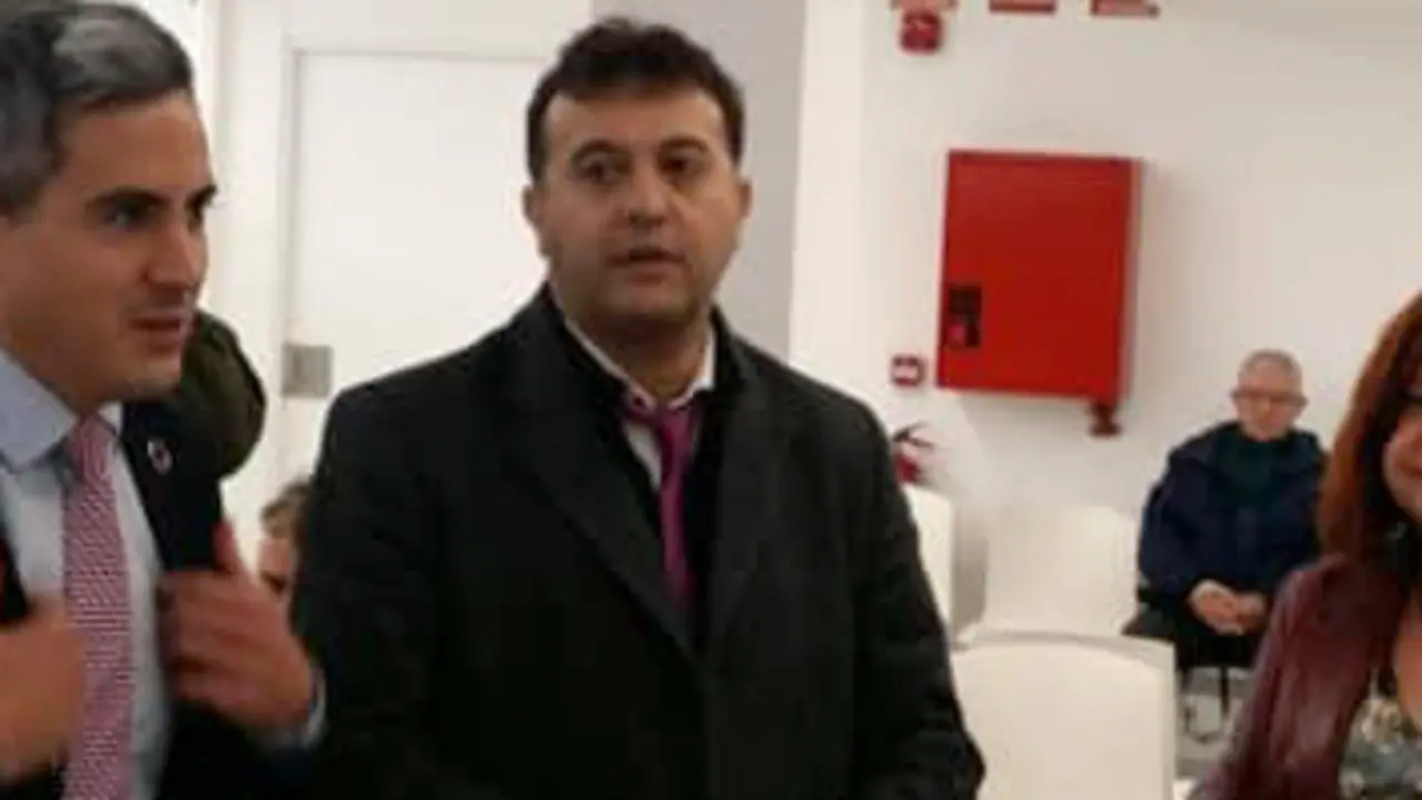 El alcalde de Marina de Cudeyo, Pedro P&eacute;rez Ferradas. / ALERTA