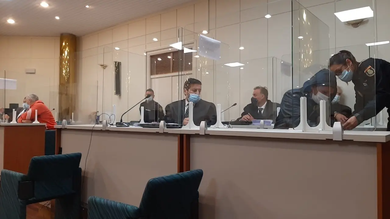Juicio contra tres acusados de matar a un nonagenario en su garaje de Santander
EP
  (Foto de ARCHIVO)
13/10/2020