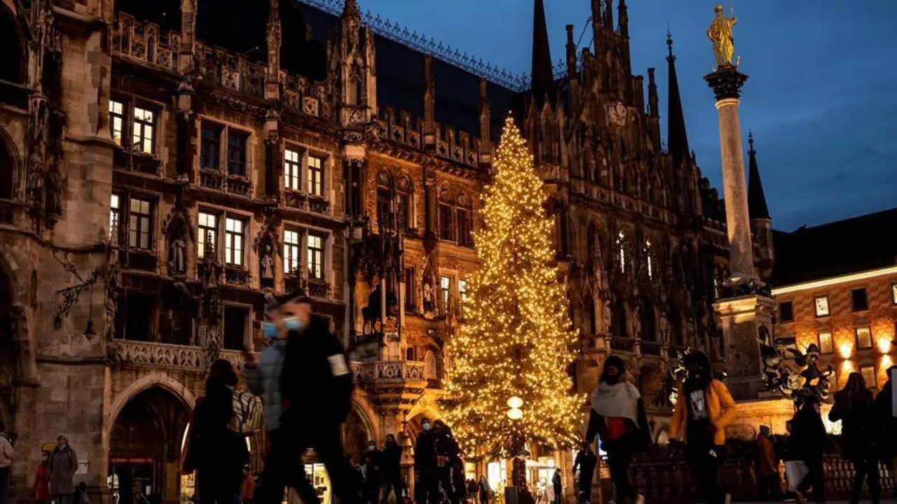 Una imagen de la plaza Marienplatz de Munich, este martes. EFE/EPA/LUKAS BARTH-TUTTAS