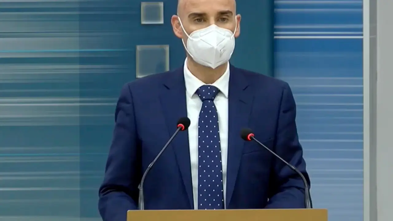 Rueda de prensa de ayer.