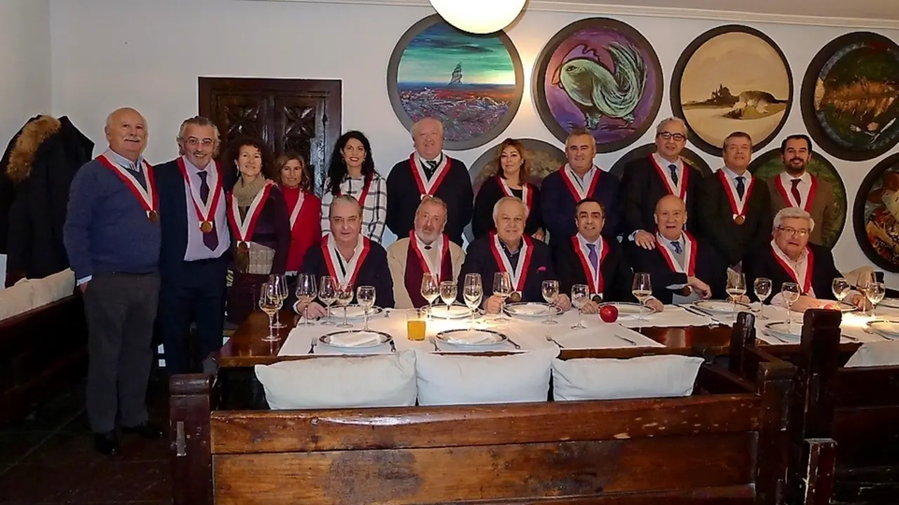 Academia C&aacute;ntabra de Gastronom&iacute;a. / ALERTA