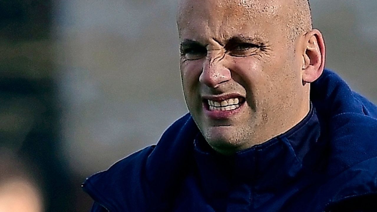 El extrenador del Racing Javi Rozada. / Hardy