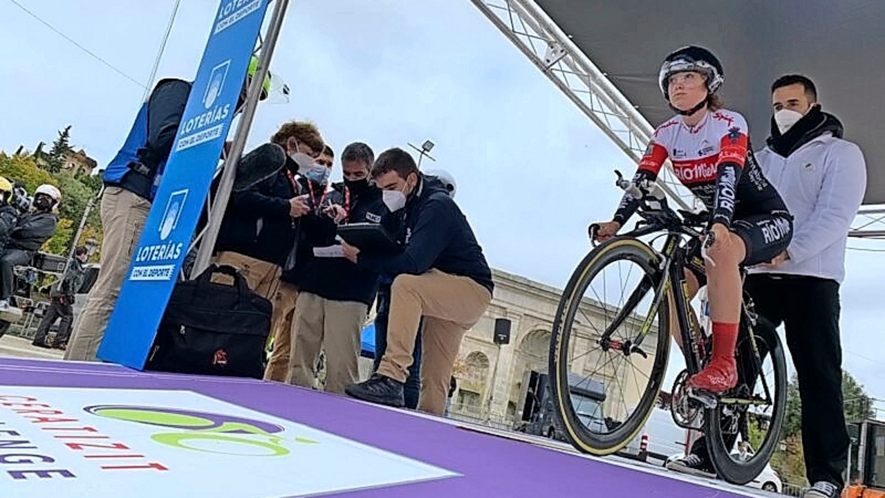 Laura Tenorio, en una prueba contrarreloj.