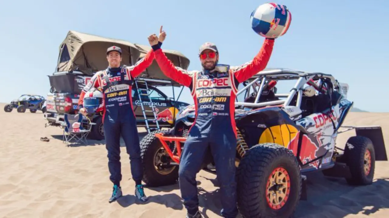 &ldquo;Chaleco&rdquo; L&oacute;pez tras gran jornada en Dakar 2021: Estamos contentos, fue una etapa muy r&aacute;pida