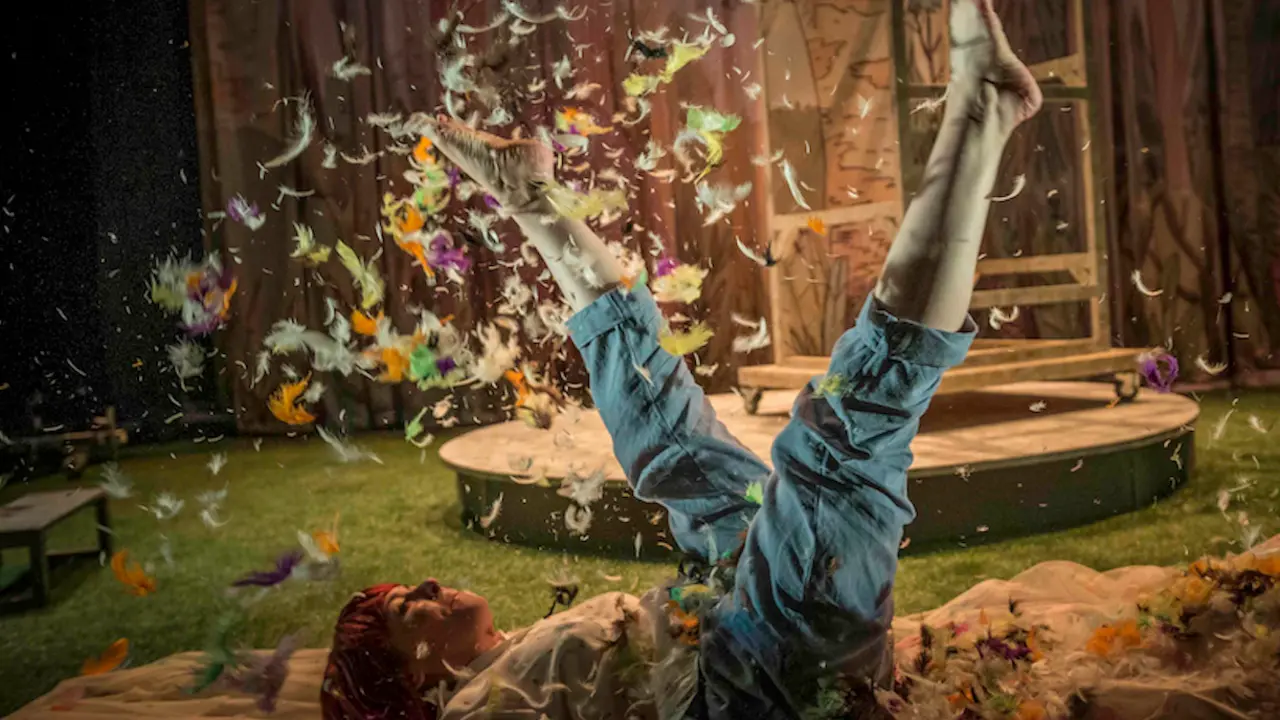 Obra 'Olivia y las plumas', de La Machina Teatro