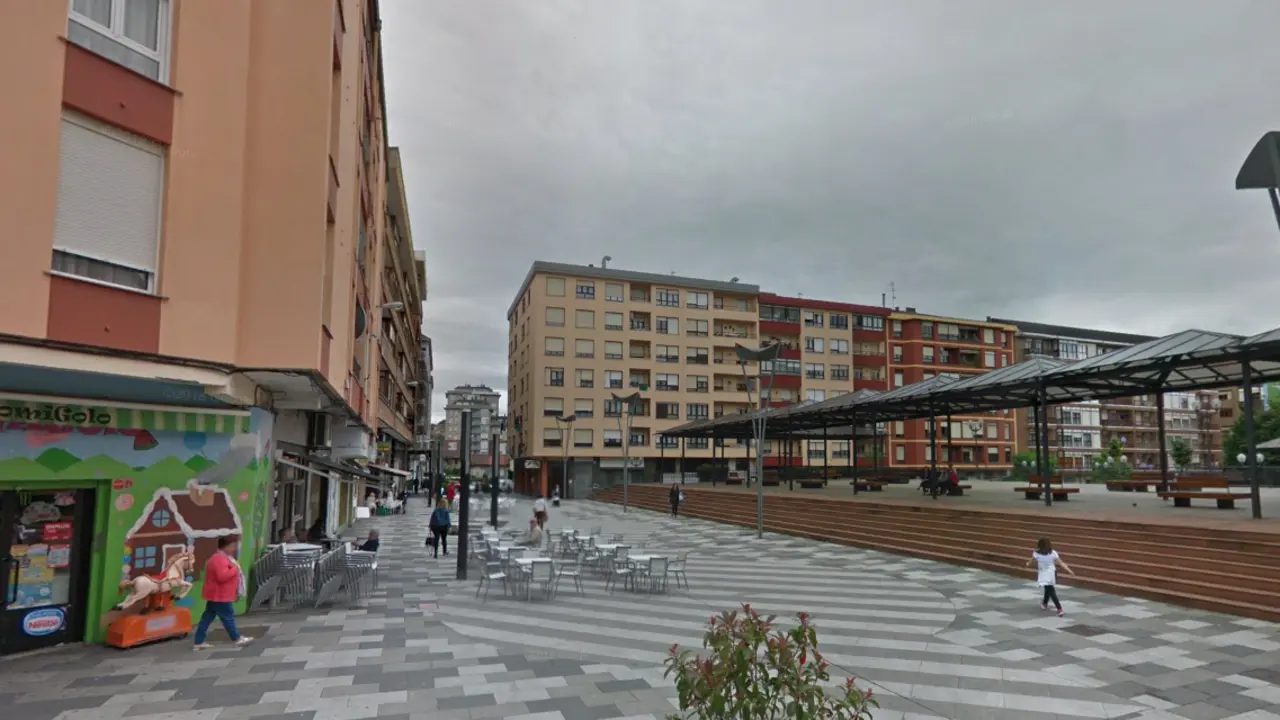 Vista de la calle Concha Espina en Malia&ntilde;o, Camargo. / ALERTA