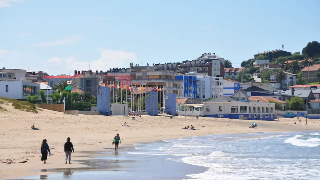 Vista de la playa de La Concha en Suances, Cantabria. / S.D.