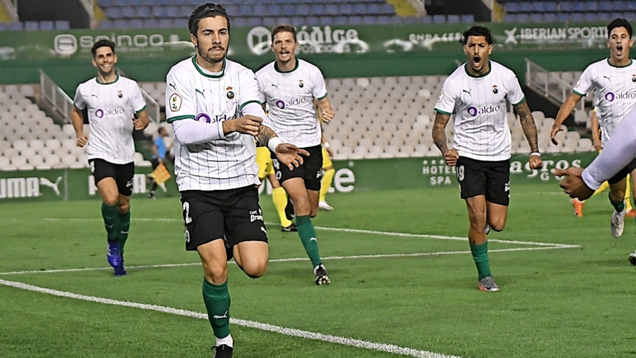 El Racing an&oacute; 3-0 los dos partidos que, hasta la fecha, a disputado a puerta cerrada en casa. / Hardy
